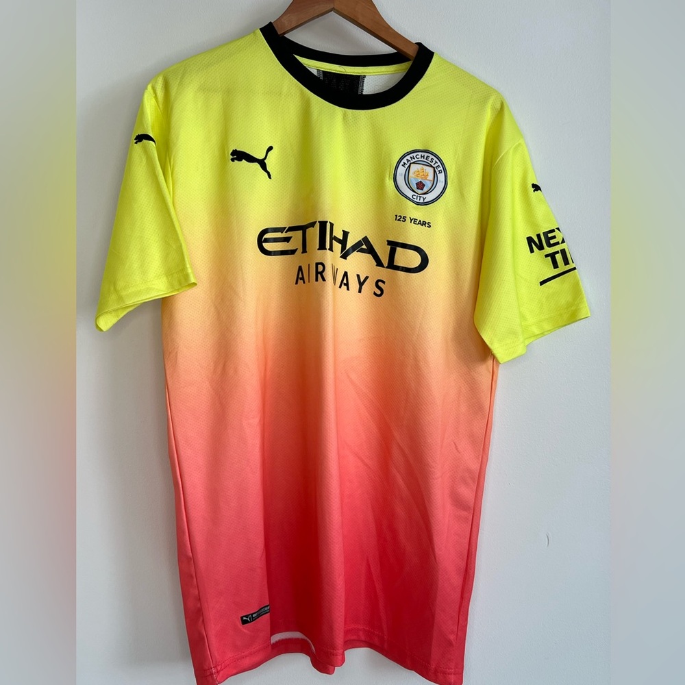 Manchester city 125th anniversary jersey
